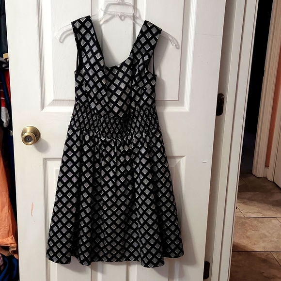White House Black Market dress size 6 - Picture 1 of 9